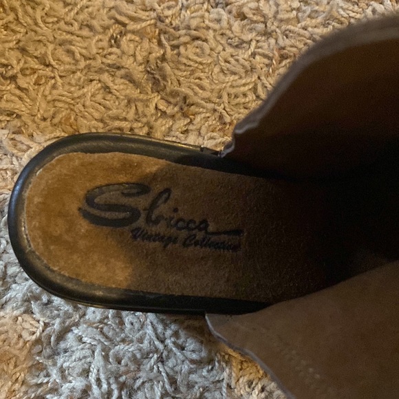 Sbicca buckle mules - Picture 4 of 7